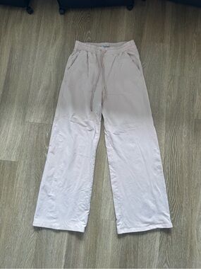 Women’s Wide-Leg Drawstring Pants in Light Pink